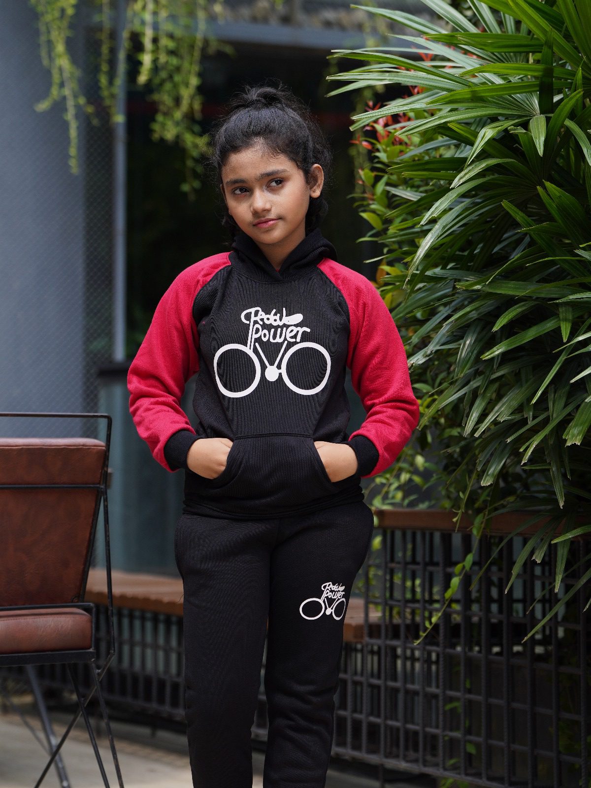 হুডি, এবং প্যান্ট সেট ( code bh03) হুডি, এবং প্যান্ট সেট ( code bh03)